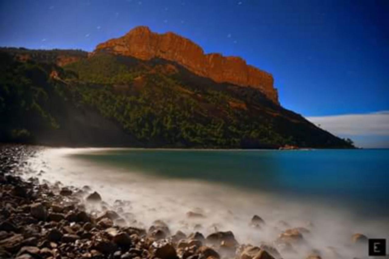 L'Echo Des Flots Vue Mer Каси Экстерьер фото