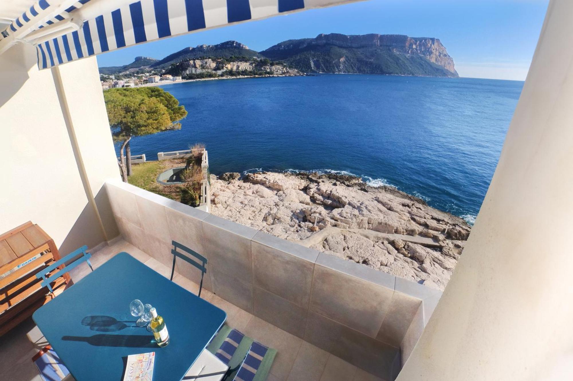 L'Echo Des Flots Vue Mer Каси Экстерьер фото